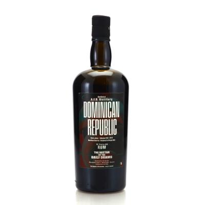 Alcoholes Finos Dominicanos 2013 The Nectar of the Daily Drams 10 Year Old